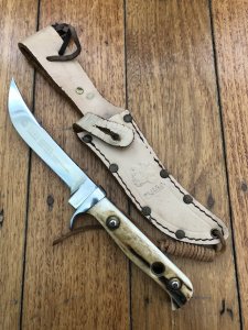 Puma Knife: Puma 11 6394 Original 1989 Hunters Companion in original sheath