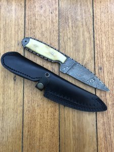 Damascus Knife: Damascus Knife Drop-point Blade with Camel Bone Handle