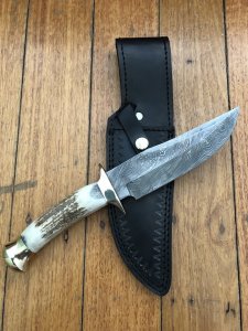 Damascus Knife: Damascus Bowie with Stag Horn Handle and Brass Pommel