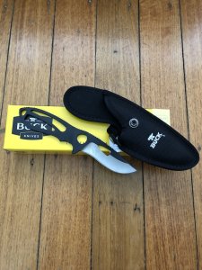 Buck Knife: Buck 141 Large Paklite Skinner in Black