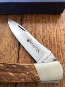 P.Beretta Chequered Folding Lock Knife