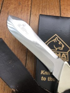 Puma Knife: Puma Rare 2007 SPECIAL EDITION White Hunter Model 50 with Stag Handle 116075 in Black Box