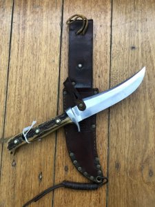 Puma Knife: Puma Vintage Pre-64 Skinner Handmade Knife with Stag Antler Handle