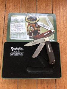 Remington made in USA 1982-2007 Anniversary Trapper Bullet Knife