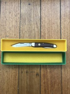 Puma Model 835 Junior 1983 Folding Lock Knife in original box Serial Number 39382 No1