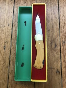 Puma Knife: Puma Original 1986 4 Star Folding Lock Blade Knife with Orange Ivory Micarta Handle in Original Box