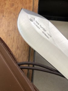 Puma Knife: Puma Rare Original 2001 Dark Stag New Hunter Model 118375 in original sheath and box.