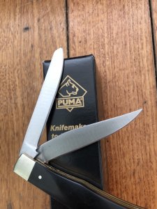 Puma Knife: Puma 2010 Trapper Lockback Knife with Black Buffalo Handle & Box
