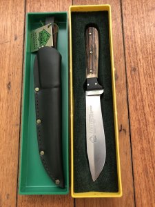 Puma Knife: Puma 1991 ForsterNicker Knife with Stag Handle & Green & Yellow Box