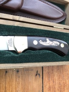 Puma Knife: Puma Rarity Original 1769-1991 4 Star Fixed Blade COPPER Silberlöwe Knife with Grenadill Handle in Original Box