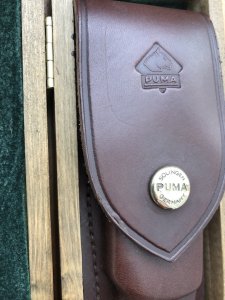 Puma Knife: Puma Rarity Original 1769-1991 4 Star Fixed Blade COPPER Silberlöwe Knife with Grenadill Handle in Original Box