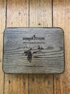 Schrade Ducks Unlimited USA-Made Federal Duck Stamp 1992/93 knife in Wooden Gift Box