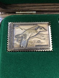 Schrade Ducks Unlimited USA-Made Federal Duck Stamp 1992/93 knife in Wooden Gift Box