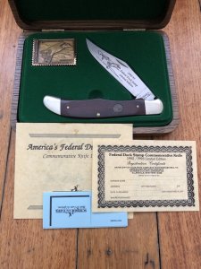 Schrade Ducks Unlimited USA-Made Federal Duck Stamp 1992/93 knife in Wooden Gift Box