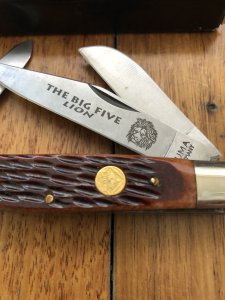 Puma Knife: Puma Stockman Big Five LION Folding Knife with Red Bone Handle