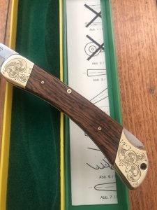 Puma Rare 1968 model 970 PLAINSMAN Engraved Model Folding Lock Knife in box Serial Number 56984