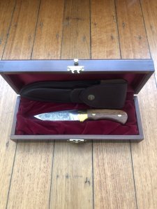 Puma Knife: Limited Edition 4 Star Fixed Blade Christopher Columbus with Hardwood Handle in Wooden Presentation Box