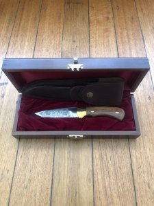 Puma Knife: Limited Edition 4 Star Fixed Blade Christopher Columbus with Hardwood Handle in Wooden Presentation Box