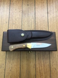 Puma Knife: Limited Edition 4 Star Fixed Blade Christopher Columbus with Hardwood Handle in Wooden Presentation Box