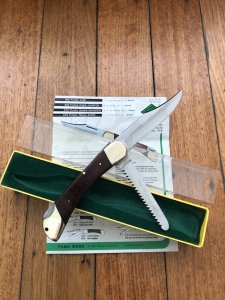 Puma Rare Model 971 Plainsman 1969 Saw and Blade Folding Knife with original box & Paperwork #96011