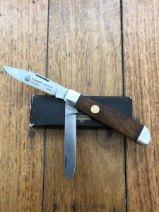 Puma Knife: Puma Rarer Trapper Lock back Knife with Olive Wood Handle