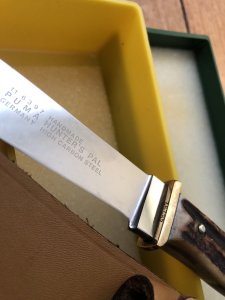 Puma Knife: Puma Hunters Pal 1992 in Original Sheath and Plastic Box with Tag