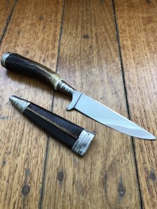Puma Knife: Puma 1960's Jagdnicker Knife with Stag Handle & Sheath