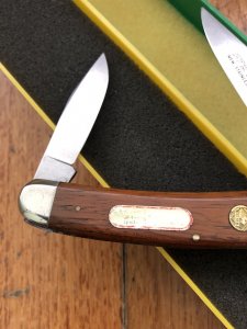 Puma Knife: Puma 1977 Twin Blade Knife with Jacaranda Handle