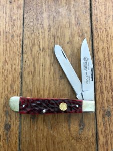 Puma Knife: Puma Trapper Lockback Knife with Jigged Red Bone Handle