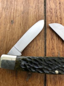Puma Knife: Puma Stockman Folding Knife with Green Bone Handle