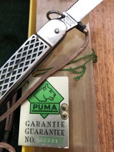 Puma Knife: Puma Vintage 1989 Fishermans Knife in Original Box with Warranty