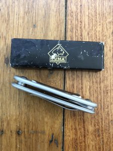 Puma Knife: Puma 2003 Medium OVAL Stag Slab Linerlock Folding Knife in original box