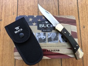 Buck Knife: Buck 110 Commemorative Set with Collectable Tin & Buck Knife Pin