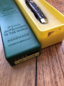 Puma Knife: Puma Rare Original 1969 Boxed 675 Stock Knife with Red Bone Handle