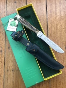 Puma Knife: Puma 1985 Jagdnicker Knife with Stag Handle & Green & Yellow Box #41582