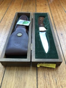 Puma Knife: Puma Original 1987 4 Star Fixed Blade Knife with Rosewood Handle in Original Wooden Box #21781