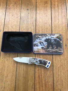 Bear and Wolf Pocket Folding Knife Gift Tin