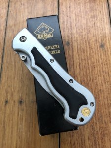 Puma Knife: Puma THUNDER 230600 Plain Edge Linerlock Folding Knife