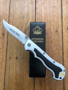 Puma Knife: Puma THUNDER 230600 Plain Edge Linerlock Folding Knife