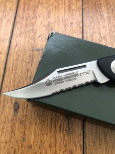 Puma Knife: Puma Protec Zytel Folding Lock blade Knife with clip, Pouch and original Green box