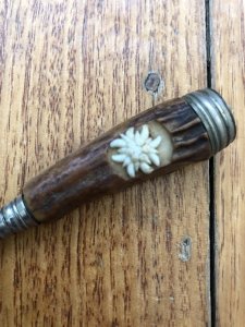 German Knife: 1950's Mini Jagdnicker Knife with Stag Handle Edelweiss Flower Inset & Sheath