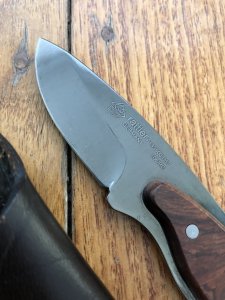 Puma Knife: 2006 Puma Rattler Fixed Blade Knife with Thuya Root Wood Handle