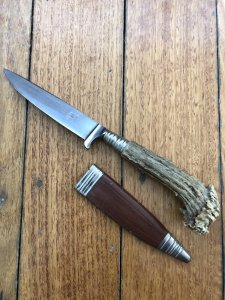SMF German Knife: 1950's - 60's Jagdnicker Knife with Stag Handle Decorative Inset & Sheath