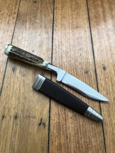 German Knife: 1980's Jagdnicker Knife with Stag Handle & Sheath