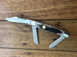 Puma Knife: Puma rare 'STOCK' 3 blade Fold back Knife with Stag Handle