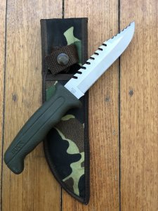 Buck Knife: Buck 639 Field Mate - Part Serrated Survival Knife with Green Rubber Handle & Camo Sheath