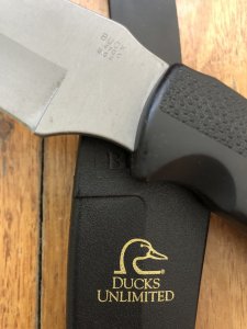 Buck Knife: Buck Ducks Unlimited Special Edition Mentor Fixed Blade Knife with Black Rubberised Handle & Black Sheath