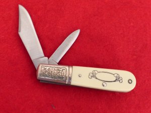 Schrade Vintage Limited Edition USA-Made Scrimshaw Mallard Barlow Folding Knife
