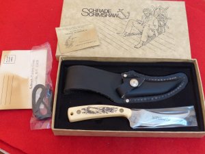 Schrade USA-Made Moby Dick Scrimshawed Sharp Finger Model 152 Boxed