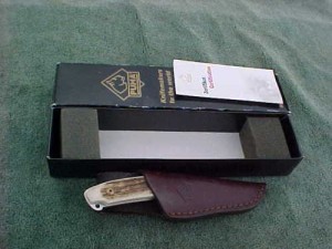 Puma Knife: Puma Buddy 'Laser Cutout' with Stag Handle - 2004